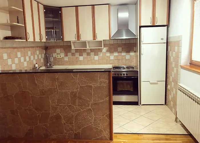 Sarajevo-adi Ii 公寓 *