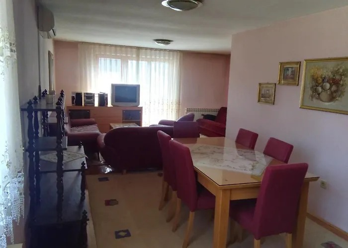 Sarajevo-adi Ii 公寓 塞拉耶佛